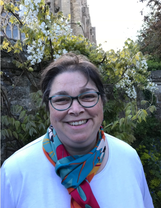Ros Lane, psychotherapist, EMDR practitioner and clinical supervisor.
